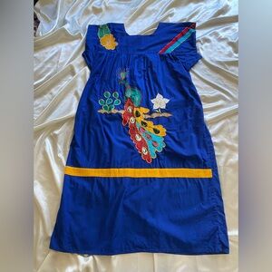 Vintage Handmade Blue Hand Embroidered Mexican MuuMuu Kaftan Peacock S/M